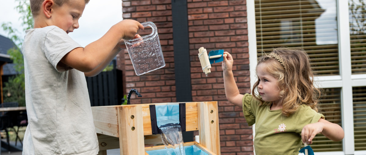 Water, spetterend speelplezier &eacute;n leren komen samen in de AquaFlow