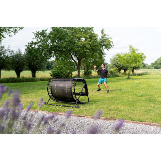 Rebounder do piłki nożnej Kickback EXIT 124x90cm