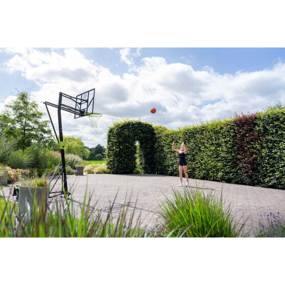 Kosz przenośny do koszyk&oacute;wki na k&oacute;łkach Galaxy EXIT z obręcz do wsad&oacute;w do koszyk&oacute;wki - zielona/czarna